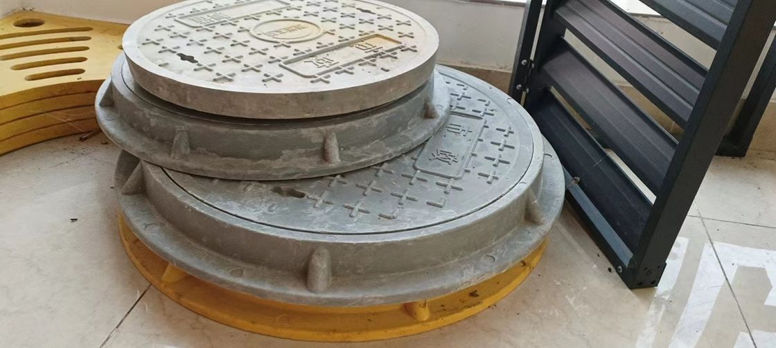 19.7 Zoll Graue Glasfaser Kreis Leitungsloch Abdeckung Allgemeiner Stil Für Straßenbau